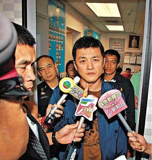 位明星的经历就明白有时候记者挨得不冤龙8国际点此进入朱婷不是个例看了这四(图9)