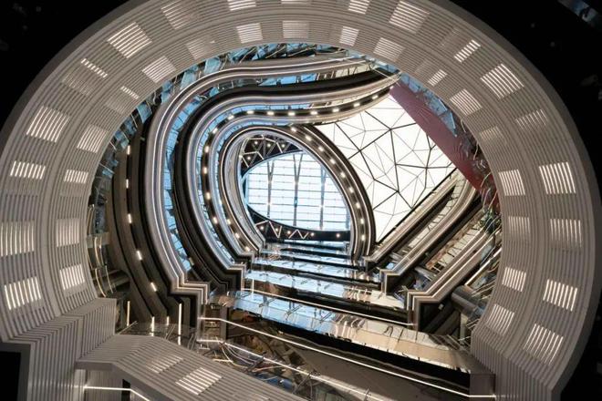 体验的商业空间如何保持独一无二的新鲜感？龙8国际点此进入对话王府井喜悦：主打国潮(图8)