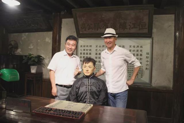 不带货镇江百花酒和香醋搞什么“拎壶冲”的噱头Long8国际平台登录入口很奇怪李亚鹏为啥(图1)